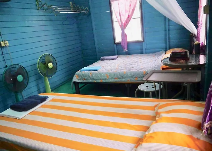 New Phiman Riverview Guest house