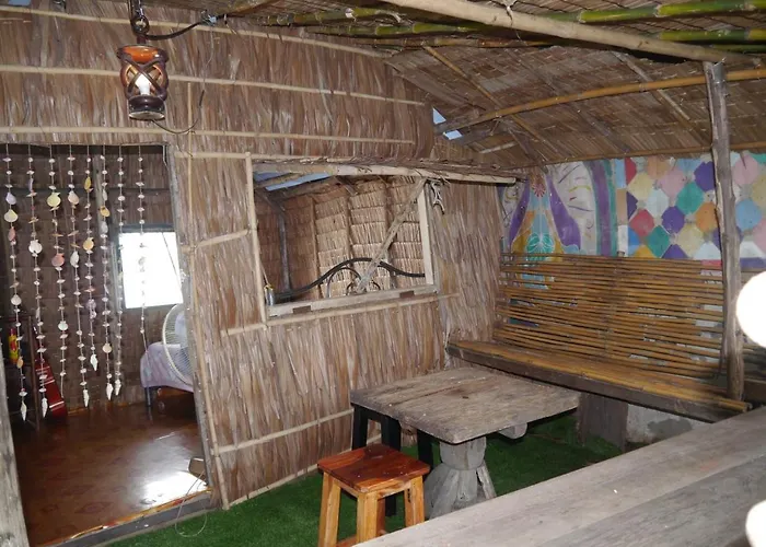 Guest house New Phiman Riverview